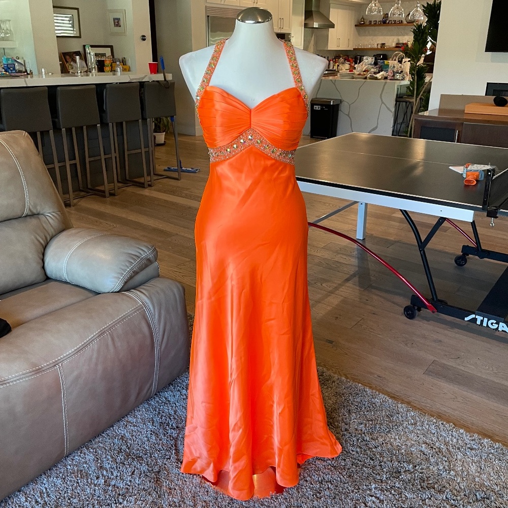 TIFFANY Designs dress